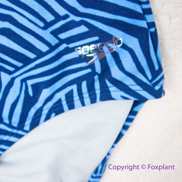 NEW Speedo Print High Neck One Piece Women's Recreational swimsuit, 18 - Picture 5 of 15